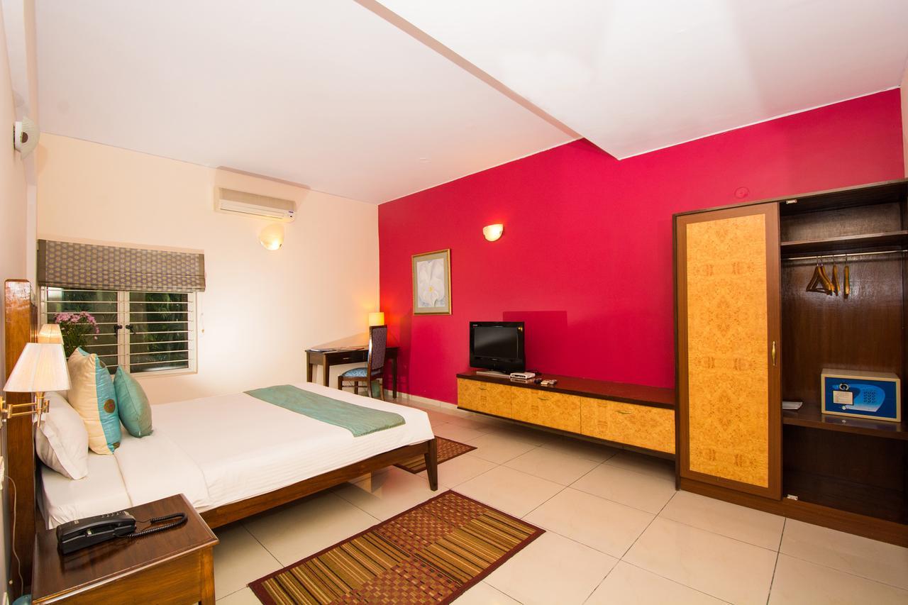 Mayflower Hayz Boutique Bangalore Extérieur photo